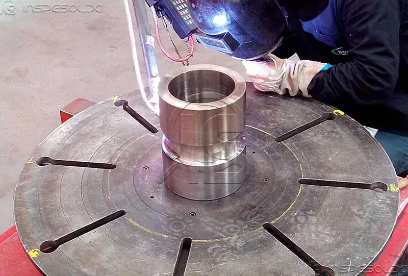 Qualificação de weld overlay com TIG hot wire